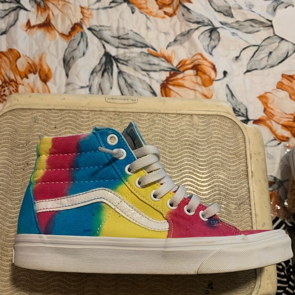 Vans like NEW size 6